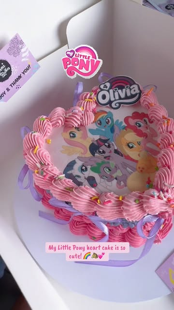 Anni Bakes cake